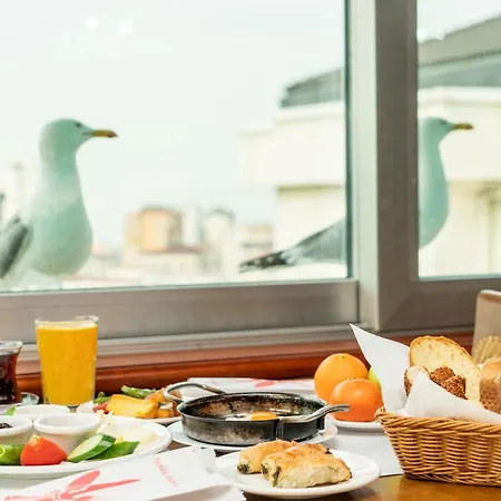 The Bostanci Hotel