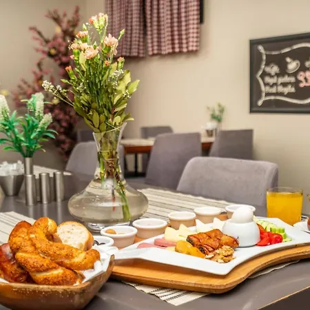 The Gate Atasehir Finance Centre Hotel 2*