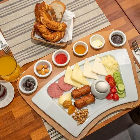 Hotel The Gate Atasehir Finance Centre 2*