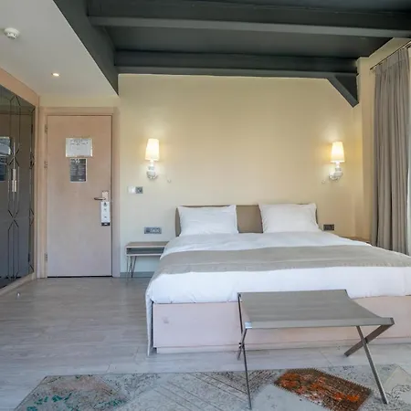 The Gate Atasehir Finance Centre Hotel