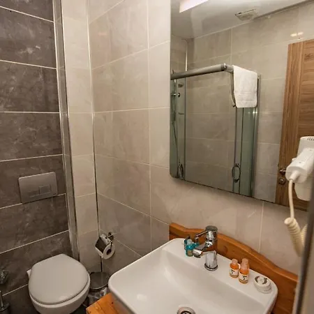 Aparthotel La Pazza Taksim *