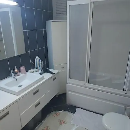 Beylikduzu Huzurlu Aile Yasam Sitesi Ful Donanimli Ev