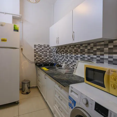 Apartment Family House At The Taksim Square Istanbul