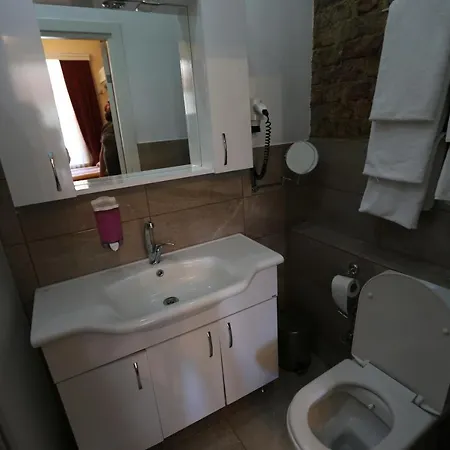 Yesilkoey Airport Hotel