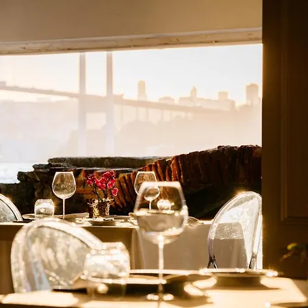 Bosphorus Palace 4*