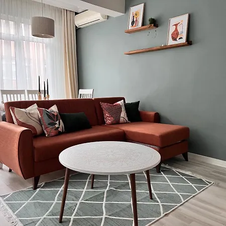 Apartment Charm And Cosy 2br Istanbul
