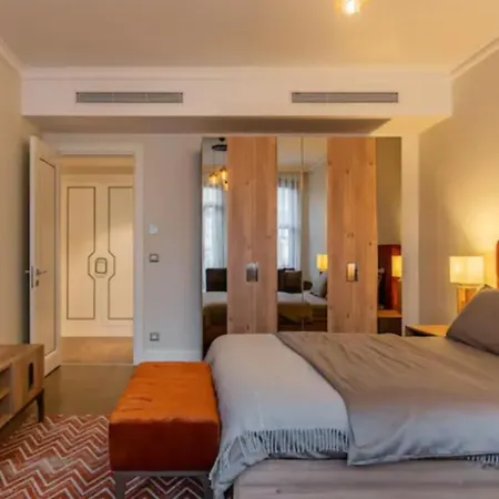 Taksim 360 Luxury Apartment Istanbul