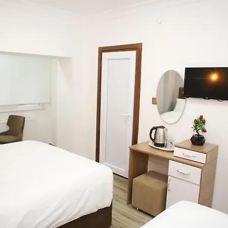 Laos Hotel *