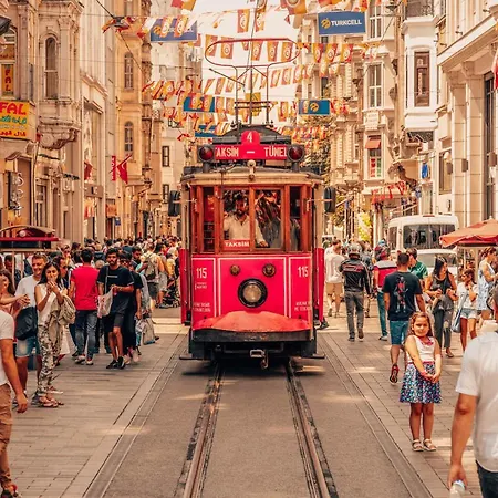 Hotel Byboss-cedar Galata