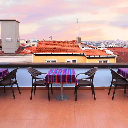 Byboss-cedar Galata Hotel 3*