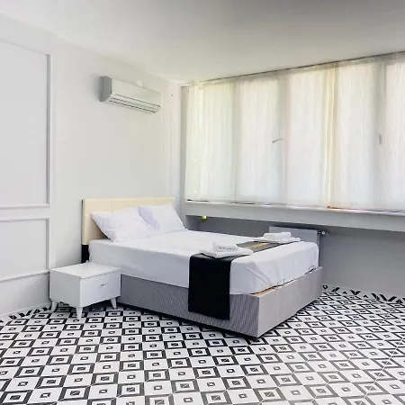 Comfy Studio Flat In Kabatas Beyoglu Istanbul