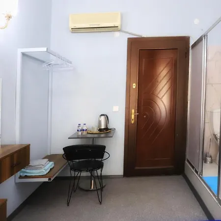 Byboss-cedar Galata 3* Istanbul
