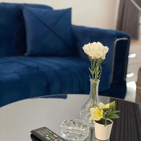 Modern 1-bedroom Near Mall Of - 105 Gunesli 10