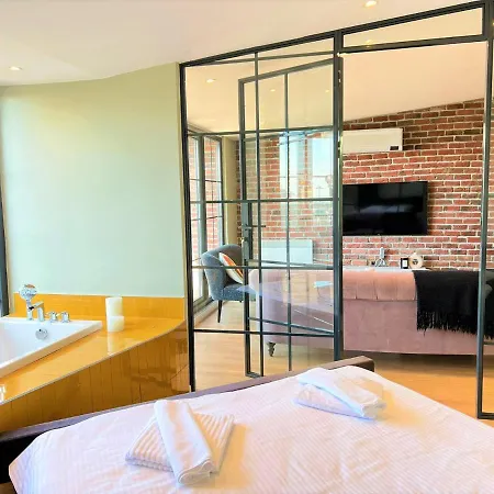 Wonder Homes - Charming Designer Rooftop Terrace With Sea View, At Taksim * Istanbul