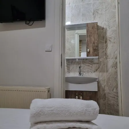 Ξενοδοχείο με διαμερίσματα Istanbul City Hotel *