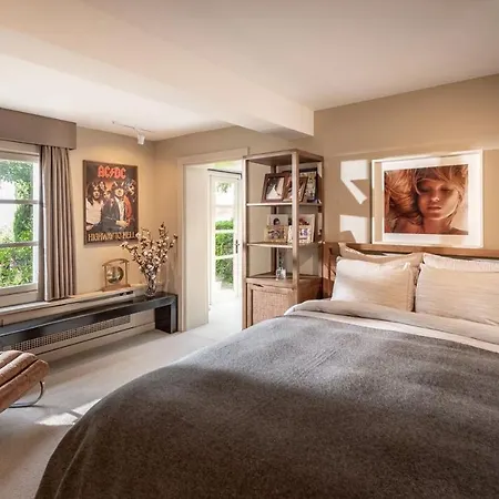 Enchanting 22,000m2 And Elegant 5 Bedroom Manor Istanbul