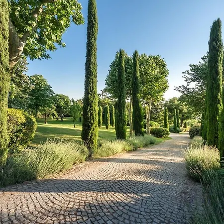 Enchanting 22,000m2 And Elegant 5 Bedroom Manor * Istanbul