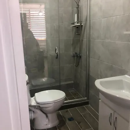 Apartamento First Taksim Estambul