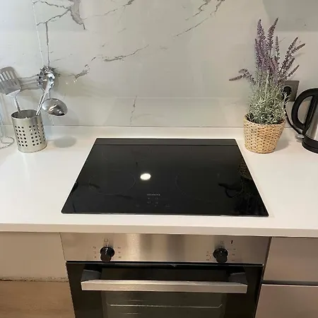 Modern 1-bedroom Near Mall Of - 105 Gunesli 10 Daire *