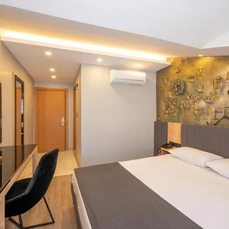 Grand Palace Отель 3*