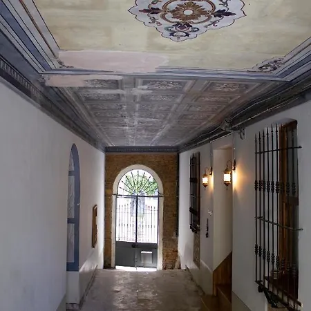 Historical 135 Sqm Near Galata Tower Apartment Istanbul