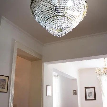 Historical 135 Sqm Near Galata Tower Apartment *