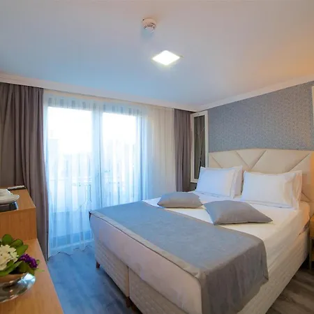 Hotel Almina