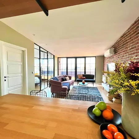 Wonder Homes - Charming Designer Rooftop Terrace With Sea View, At Taksim