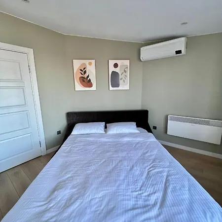 Wonder Homes - Charming Designer Rooftop Terrace With Sea View, At Taksim *