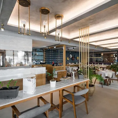 Park By Radisson Atasehir Стамбул