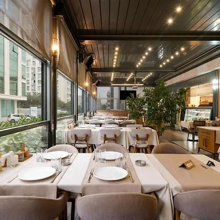 Park By Radisson Atasehir Hotel