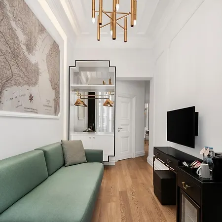Akka Lush Taksim Otel 4*