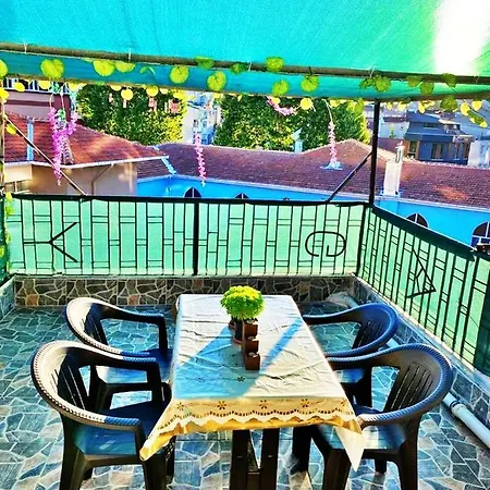 Maria Apart Terrace Close To Taksim *