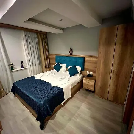 Hotel Destinia Pera 4*