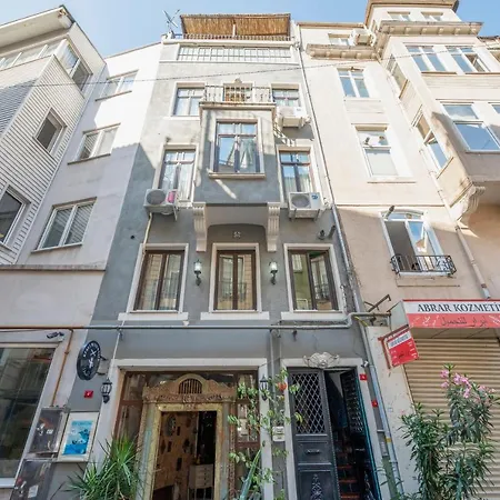 Taksim Antique Aparthotel