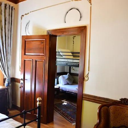 Ottoman By Sera House Bed & Breakfast 3*