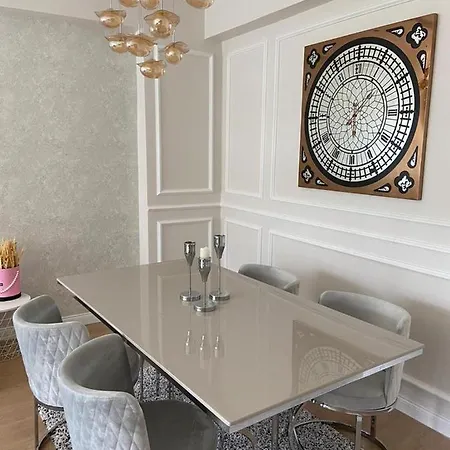 مجمع باتي شهير سيتي / Batisehir Apartment *