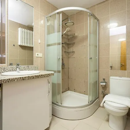 Central Stylish House In Gayrettepe *
