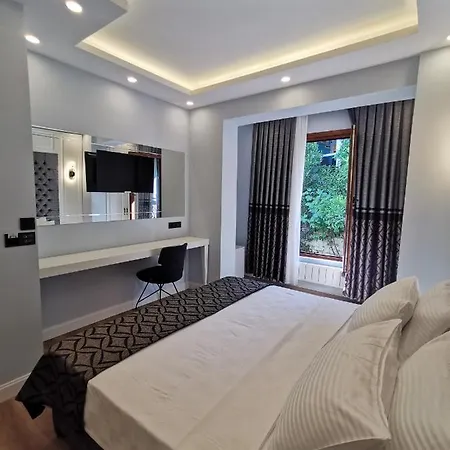 Luxx Garden 3* Istanbul