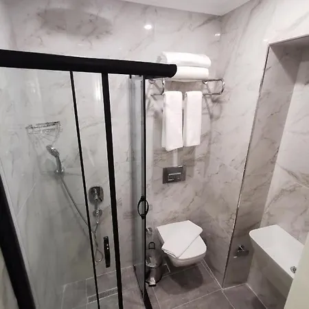 Luxx Garden 3* Istanbul