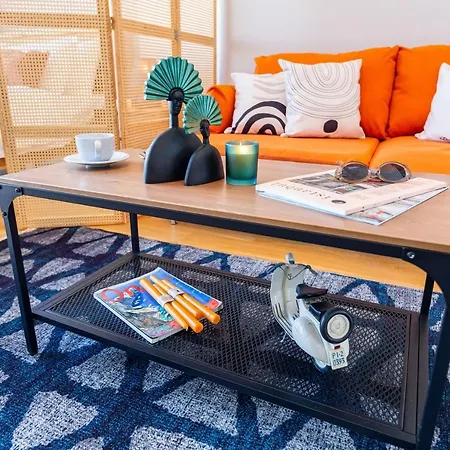 Modern Studio Flat With Panoramic View In Atasehir *
