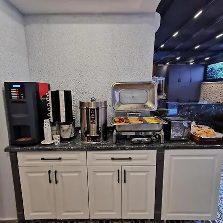 Luxx Garden 3*