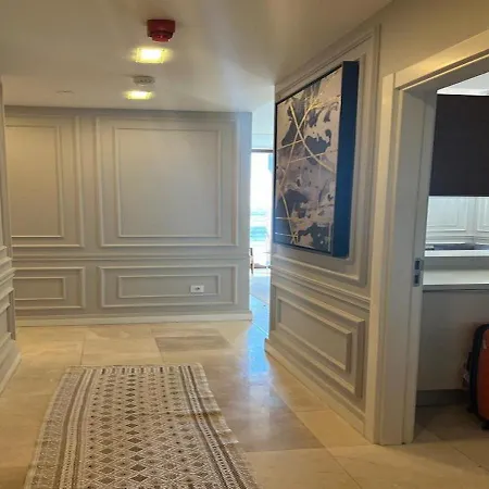 Akbati Mall Apartment *