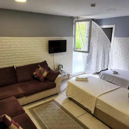 216 Turkuaz Suites Apart Otel