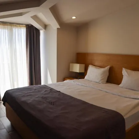 Endless Taksim 4*