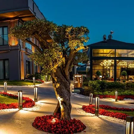 Hotel Menalo Premium Airport