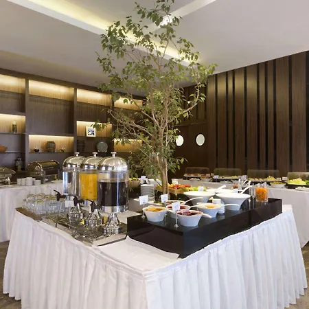 Ramada By Wyndham Florya 4*