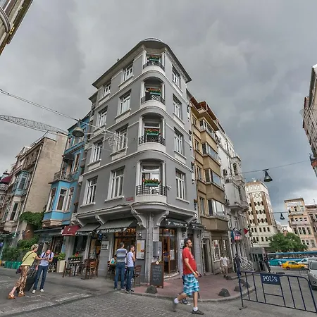 Apartment Iq Taksim *