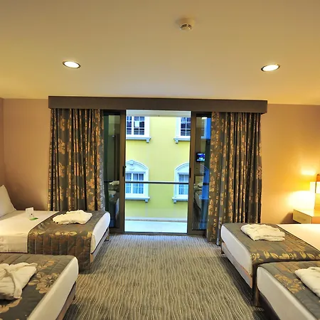 Yasmak Comfort 3* Istanbul