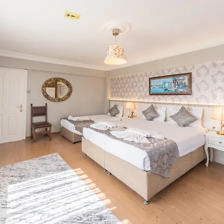 Sultan House 3*